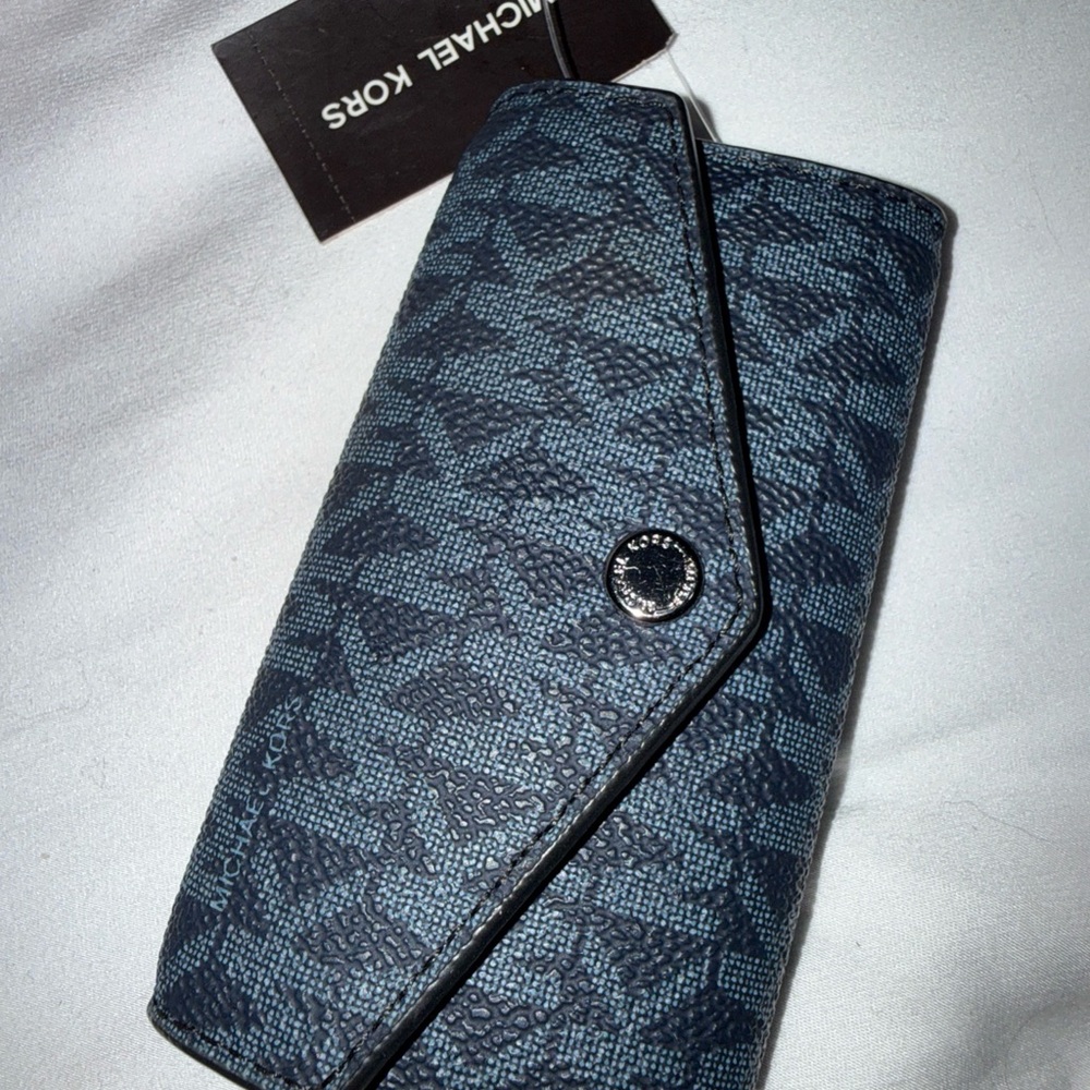 Michael Kors Blue Monogram key holder brand new
